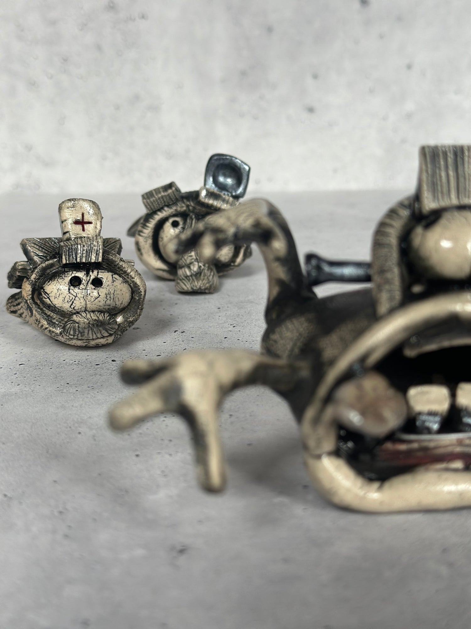 frog running from doc and nurse